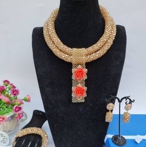 Traditional weddings beads set